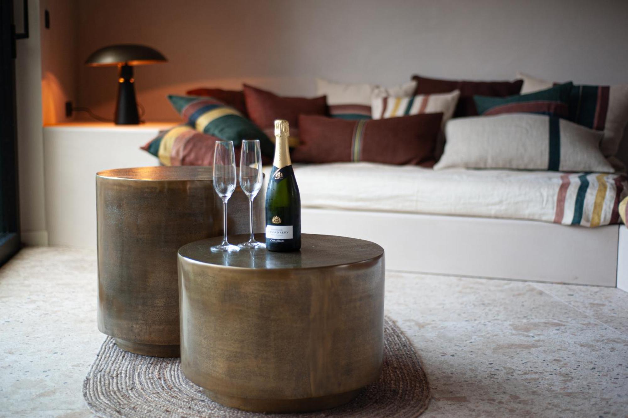 B'Guest Sleep & Retreat Bed & Breakfast บรูจส์ ภายนอก รูปภาพ